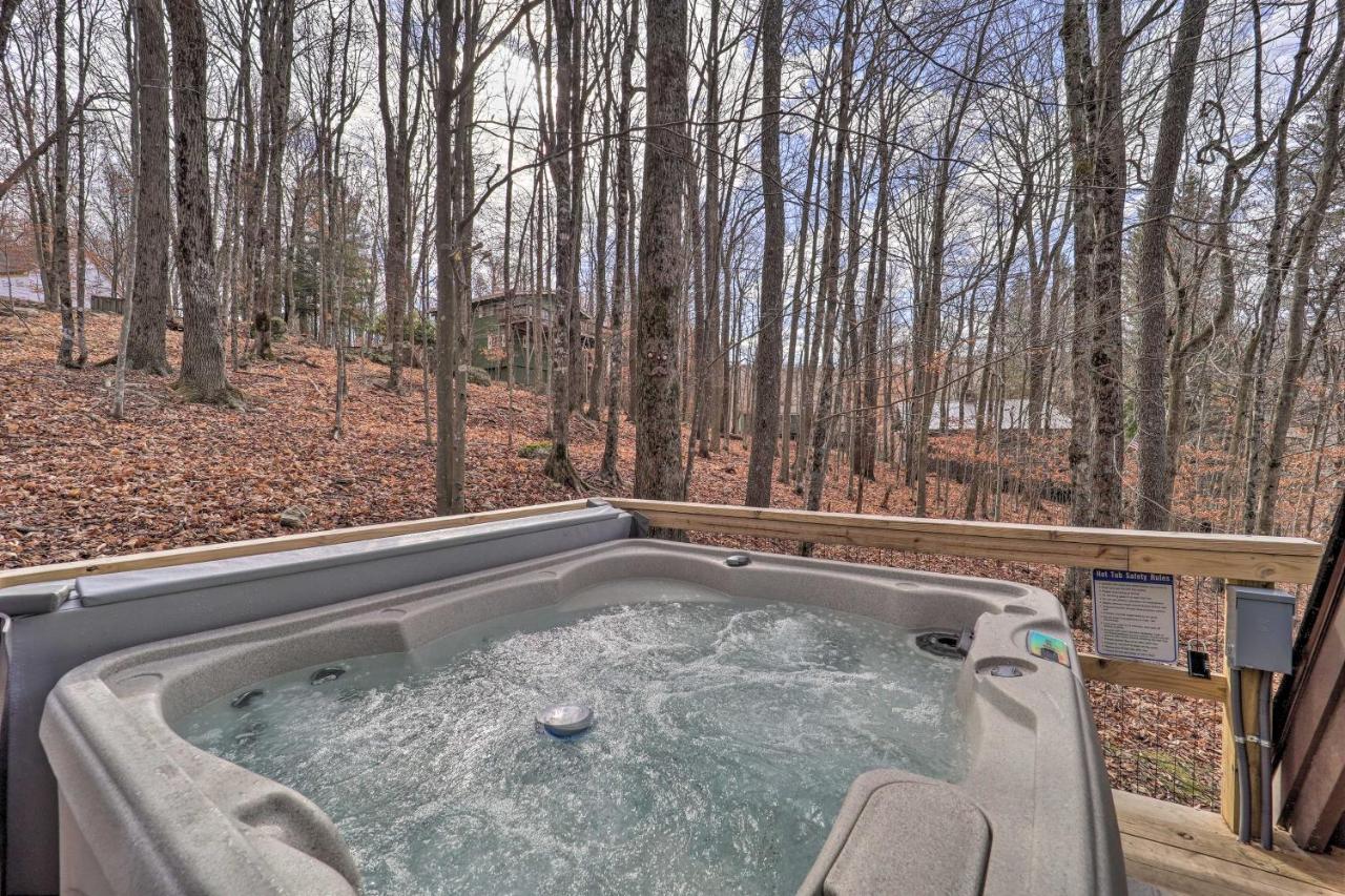 A-Frame Cabin With Hot Tub 1 Mi To Beech Mountain! 外观 照片