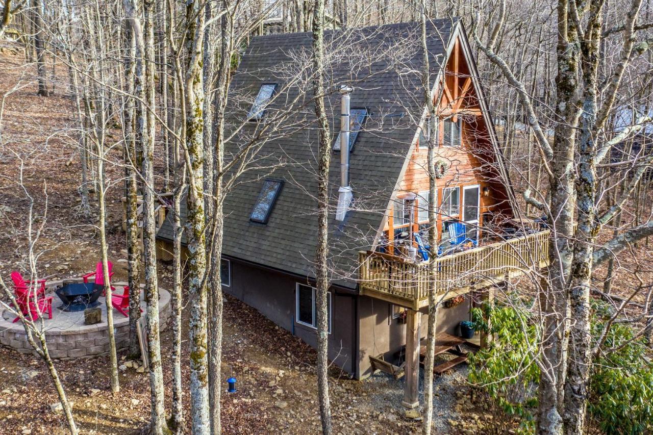 A-Frame Cabin With Hot Tub 1 Mi To Beech Mountain! 外观 照片